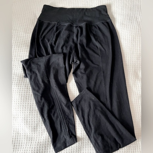 Athleta Powervita Black Crop Pant Small Tall - Picture 2 of 8